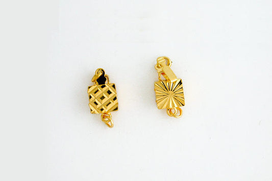 Gold-Plated Carved Square Clasp (two sides), 7.0x12.0mm